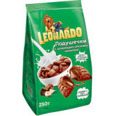 Сухой завтрак Leonardo Шоколадно-ореховые подушечки, 250 гр м/у