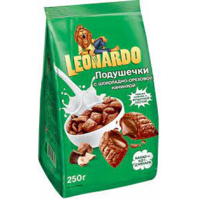 Сухой завтрак Leonardo Шоколадно-ореховые подушечки, 250 гр м/у